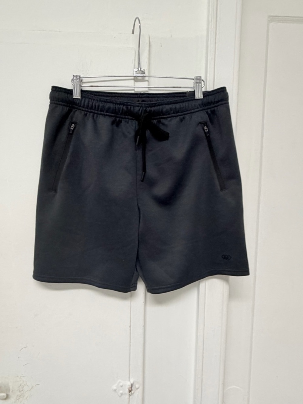 Men's Black Athletic Drawstring Shorts with Zippered Pockets